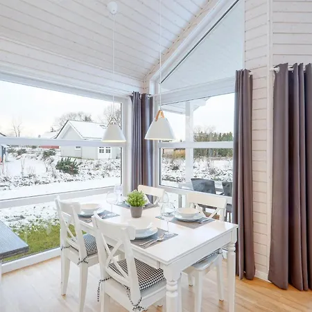 Nice Home In Krems Iiwarderbrueck With Sauna